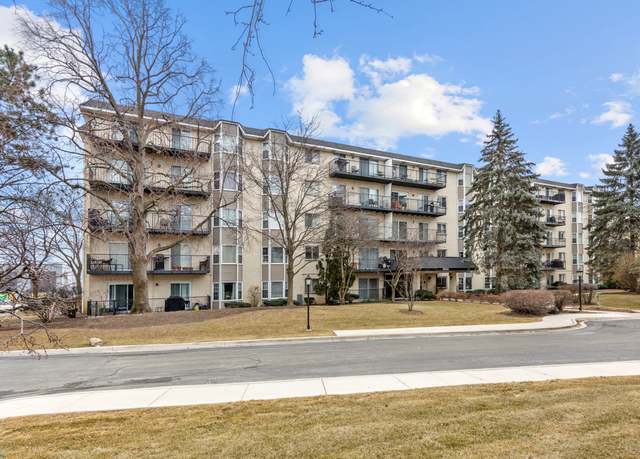 Property at 8620 Waukegan Rd #405, Morton Grove, IL 60053, 2 beds, 2 baths