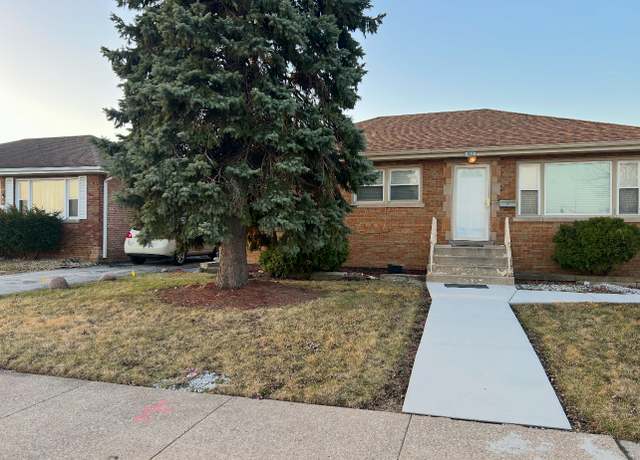Property at 717 E 154th St, South Holland, IL 60473, 3 beds, 1 bath