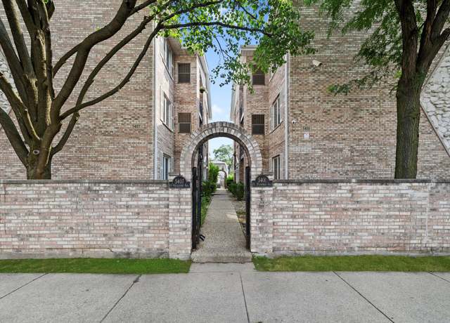 Property at 5407 N Milwaukee Ave Unit 2B, Chicago, IL 60630, 2 beds, 2 baths