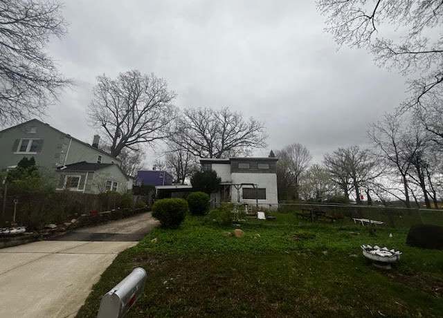 Property at 1100 Gardner St, Joliet, IL 60433, 2 beds, 1.5 baths