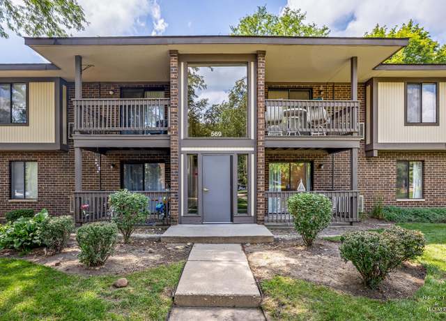 Property at 569 Somerset Ln #2, Crystal Lake, IL 60014, 2 beds, 2 baths