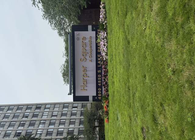 Property at 4850 S Lake Park Ave #412, Chicago, IL 60615, 2 beds, 1 bath