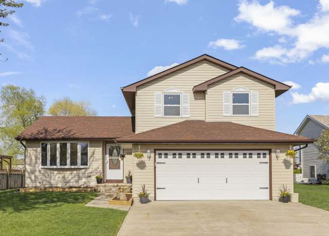 Property at 1924 Great Falls Dr, Plainfield, IL 60586, 3 beds, 2 baths