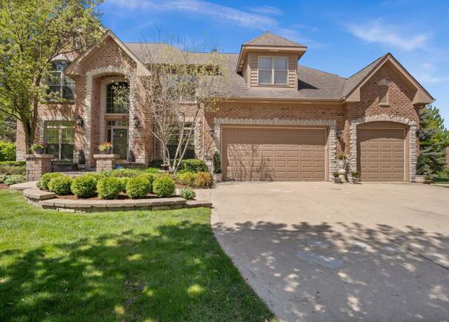 Property at 1021 Fire Fox Ct, St. Charles, IL 60174, 4 beds, 4 baths