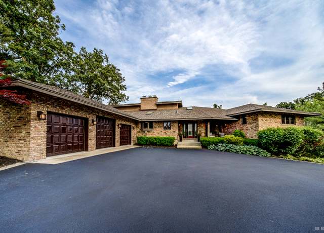 Property at 7 Bell Oak Ln, Lemont, IL 60439, 4 beds, 3.5 baths