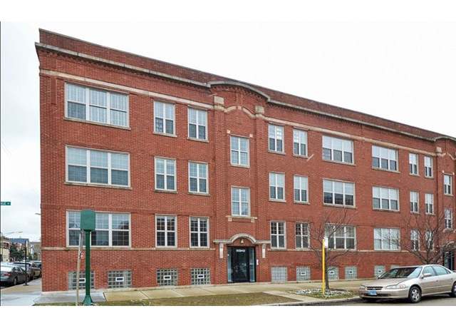 Property at 3205 W George St #2, Chicago, IL 60618, 2 beds, 1 bath