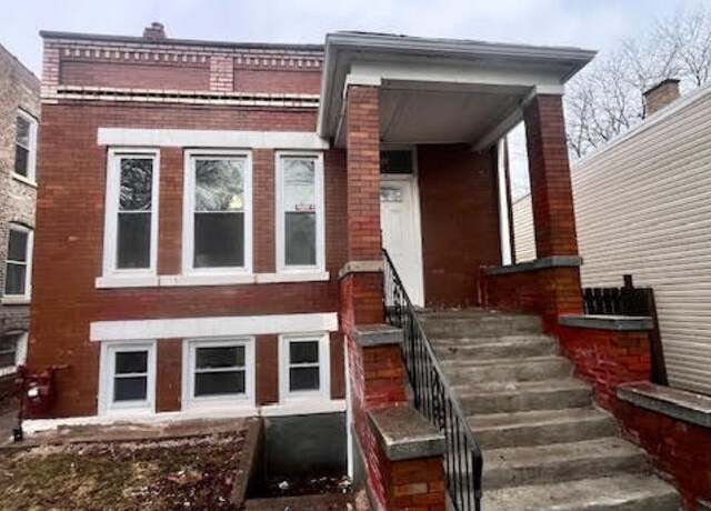 Property at 4253 W Augusta Blvd, Chicago, IL 60651, 3 beds, 1.5 baths
