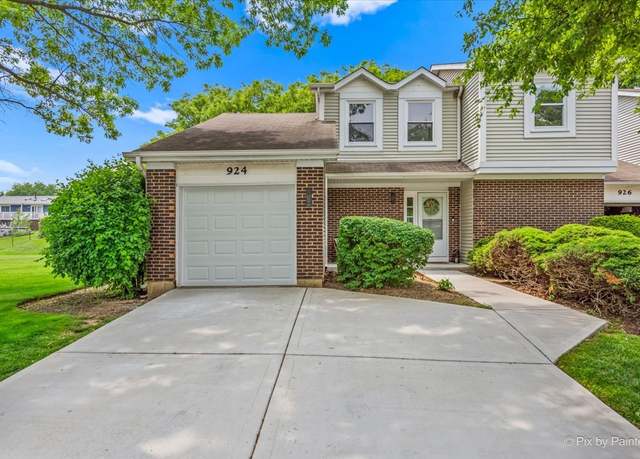 Property at 924 Colony Lake Dr, Schaumburg, IL 60194, 3 beds, 2 baths