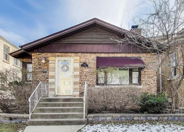 Property at 9429 S Leavitt St, Chicago, IL 60643, 3 beds, 2 baths