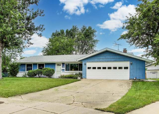 Property at 1107 Lela Ct, Schaumburg, IL 60193, 3 beds, 1.5 baths
