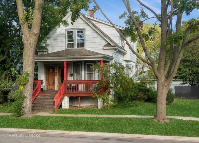 Property at 3545 Oak Ave, Brookfield, IL 60513, 4 beds, 2 baths