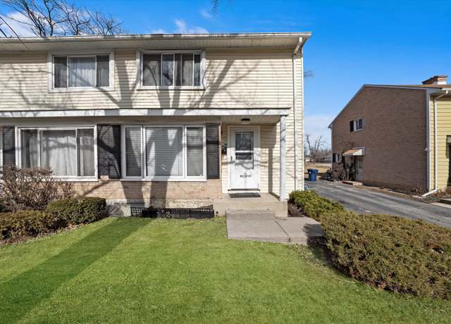 Property at 6 Mccarthy Rd #6, Park Forest, IL 60466, 2 beds, 1 bath