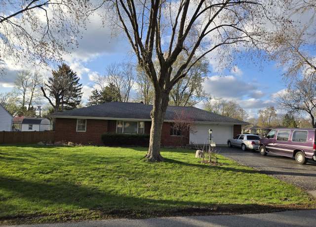 Property at 2801 Wilshire Blvd, Joliet, IL 60435, 3 beds, 1.5 baths