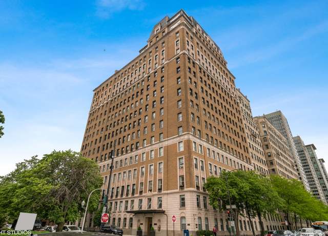 Property at 3500 N Lake Shore Dr Unit 3C, Chicago, IL 60657, 4 beds, 3 baths