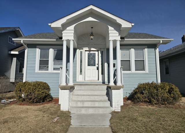Property at 132 Mason St, Calumet City, IL 60409, 3 beds, 1 bath