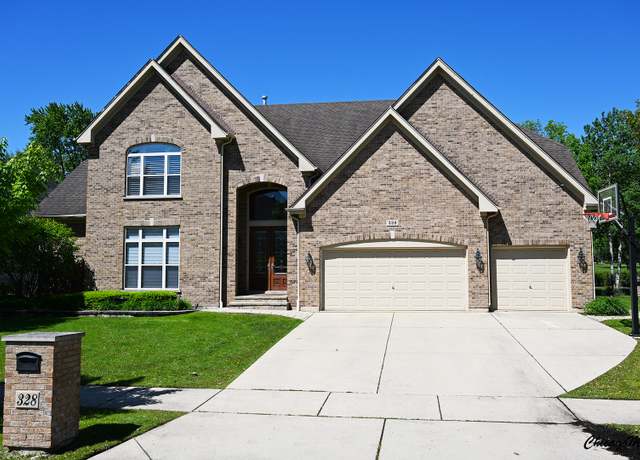 Property at 328 Erie Cir, Bloomingdale, IL 60108, 6 beds, 5 baths