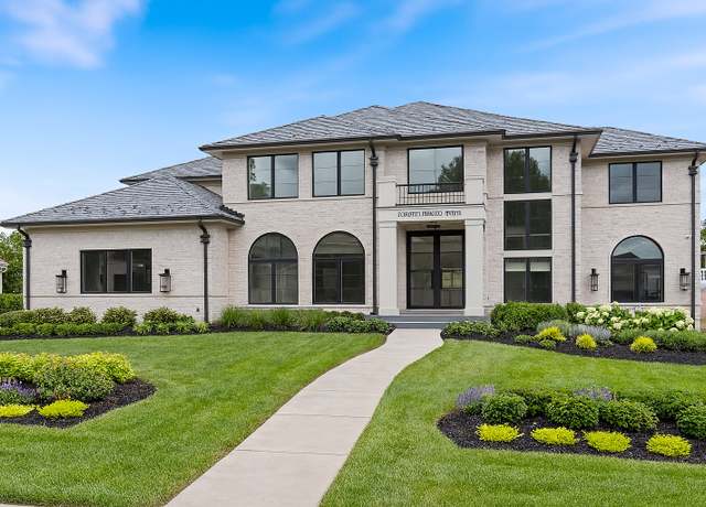 Property at 8886 Johnston Rd, Burr Ridge, IL 60522, 4 beds, 5.5 baths