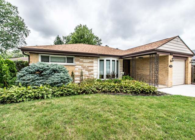 Property at 7938 N Harlem Ave, Niles, IL 60714, 2 beds, 1 bath