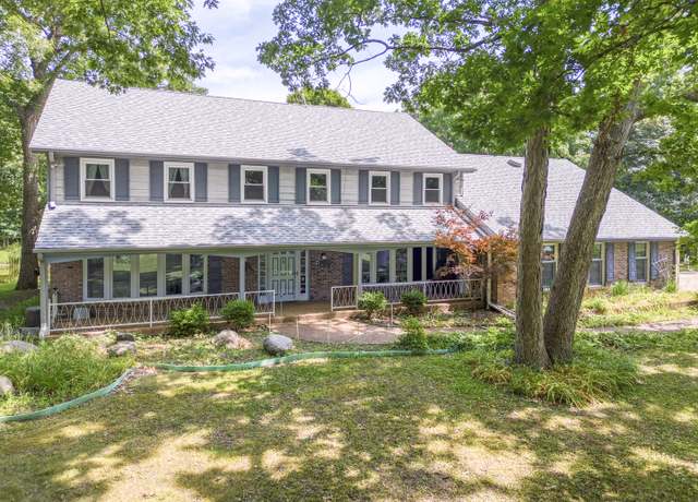 Property at 14930 W Wadsworth Rd, Wadsworth, IL 60083, 5 beds, 5.5 baths