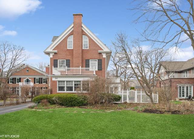 Property at 251 Scott Ave, Winnetka, IL 60093, 5 beds, 3.5 baths