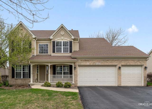 Property at 39W582 S Hyde Park, Geneva, IL 60134, 4 beds, 2.5 baths