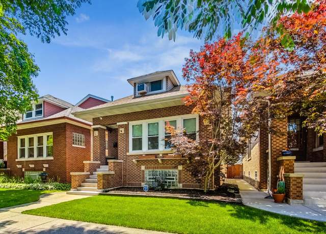 Property at 5824 N Fairfield Ave, Chicago, IL 60659, 4 beds, 3.5 baths