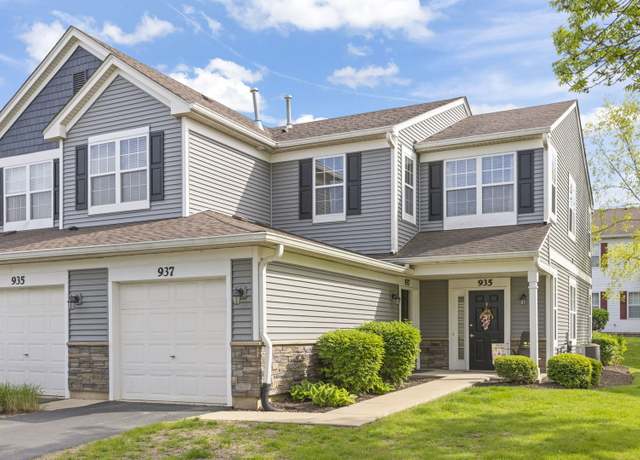 Property at 937 Genesee Dr, Naperville, IL 60563, 2 beds, 2 baths