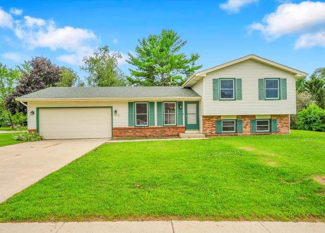 Property at 5675 Mayapple Dr, Loves Park, IL 61111, 3 beds, 2.5 baths