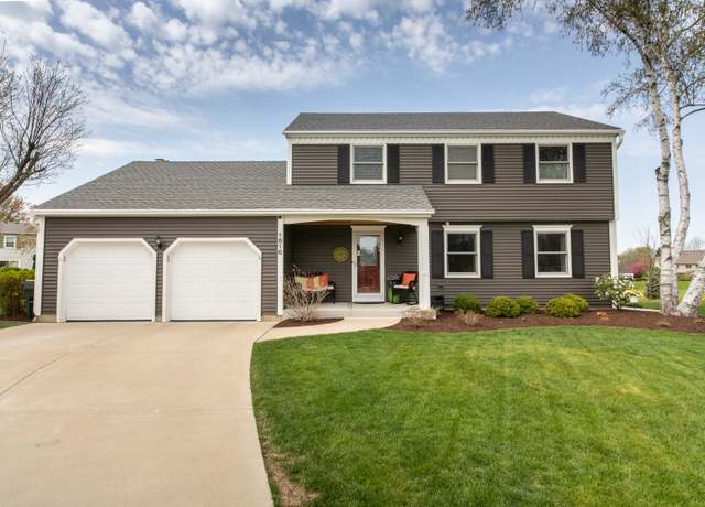 Property at 1816 Princeton Cir, Naperville, IL 60565, 4 beds, 2.5 baths
