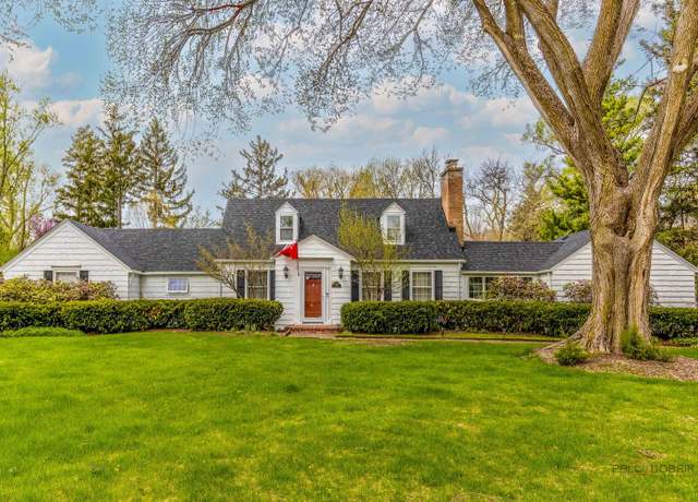 Property at 470 Inverway Rd, Inverness, IL 60067, 5 beds, 2.5 baths