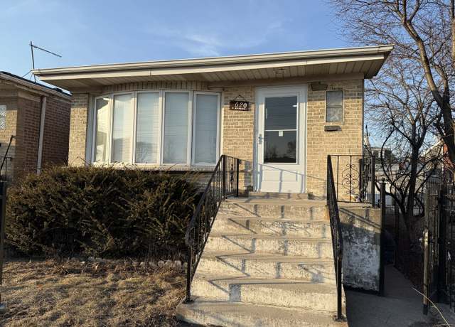 Property at 2620 W 36th Pl, Chicago, IL 60632, 5 beds, 2 baths