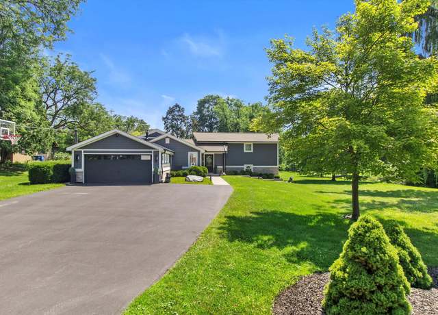 Property at 919 Fuller Rd, Gurnee, IL 60031, 4 beds, 2 baths