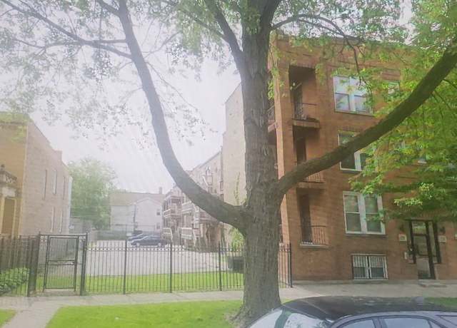 Property at 6800 S Dante Ave Unit P-13, Chicago, IL 60637