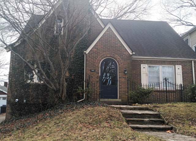 Property at 1383 W Sunset Ave, Decatur, IL 62522, 3 beds, 2 baths