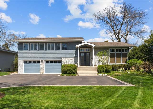 Property at 1060 Edgebrook Ln, Glencoe, IL 60022, 5 beds, 3.5 baths
