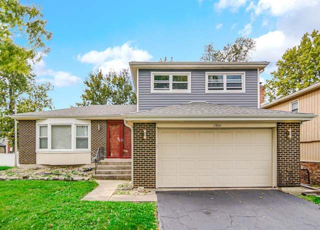 Property at 17804 Pebblewood Ln, Hazel Crest, IL 60429, 3 beds, 2.5 baths