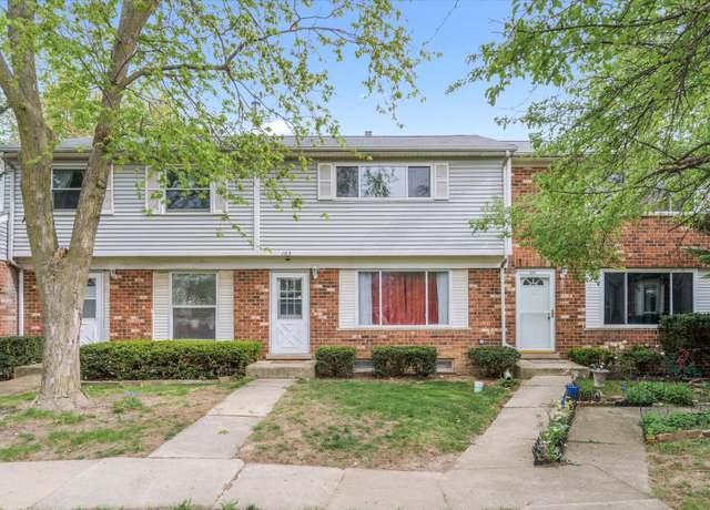 Property at 103 Greentree Ct, Bolingbrook, IL 60440, 3 beds, 1.5 baths