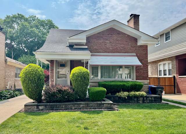 Property at 10830 S Talman Ave, Chicago, IL 60655, 5 beds, 2 baths