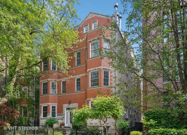 Property at 629 W Briar Pl Unit 1W, Chicago, IL 60657, 3 beds, 3 baths