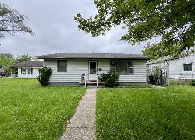Property at 216 N California Ave, Danville, IL 61832, 2 beds, 1 bath