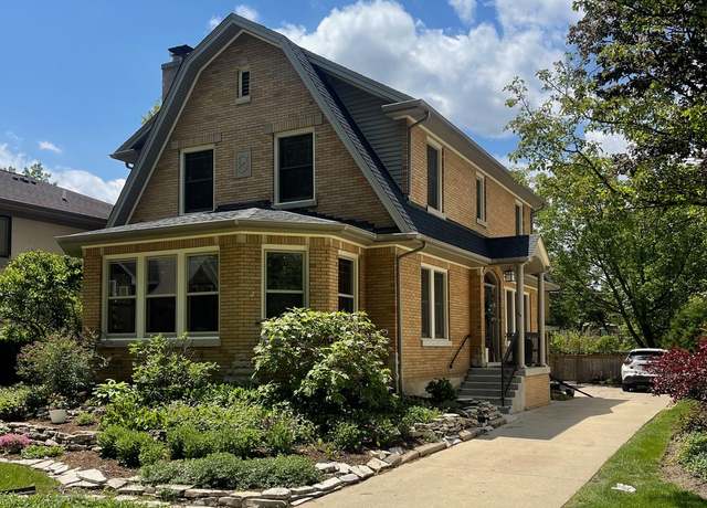 Property at 584 S Arlington Ave, Elmhurst, IL 60126, 4 beds, 2.5 baths