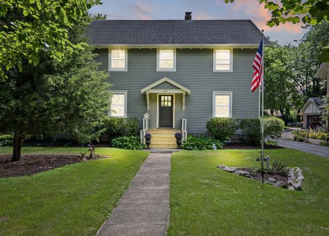 Property at 1018 Dekalb Ave, Sycamore, IL 60178, 3 beds, 1.5 baths