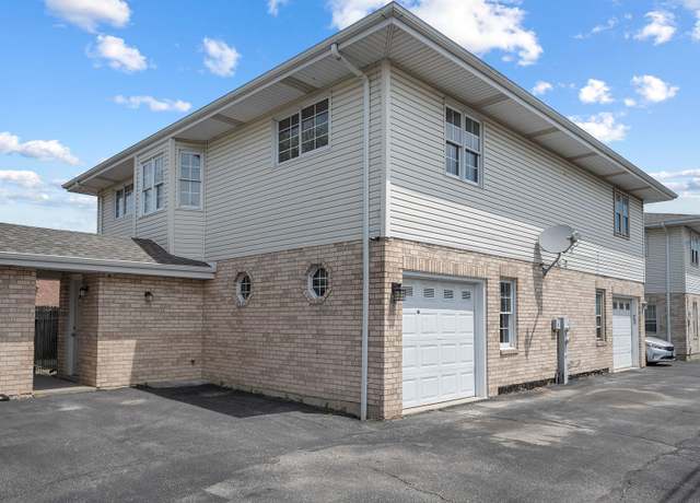 Property at 5343 S Long Ave #5, Chicago, IL 60638, 3 beds, 3 baths