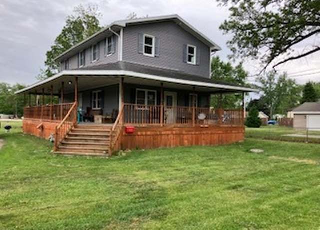 Property at 1519 S Bloomington St, Streator, IL 61364, 4 beds, 2 baths