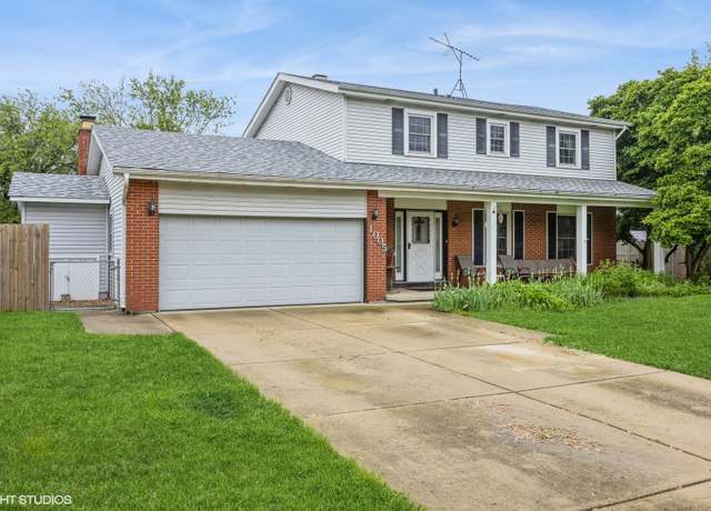 Property at 1005 69th St, Darien, IL 60561, 4 beds, 3 baths