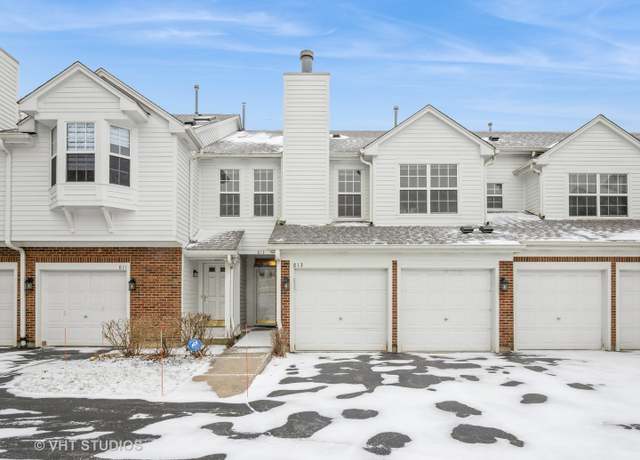 Property at 813 Kalamazoo Cir, Vernon Hills, IL 60061, 2 beds, 2 baths