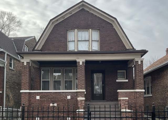 Property at 1512 N Latrobe Ave, Chicago, IL 60651, 5 beds, 2.5 baths