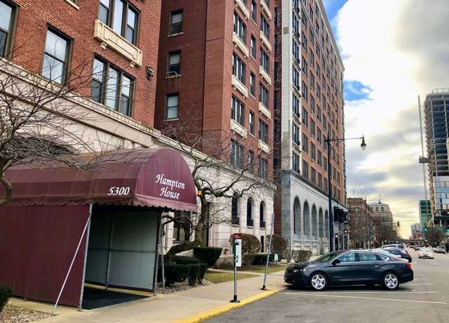 Property at 5300 S Shore Dr #62, Chicago, IL 60615, 3 beds, 3 baths