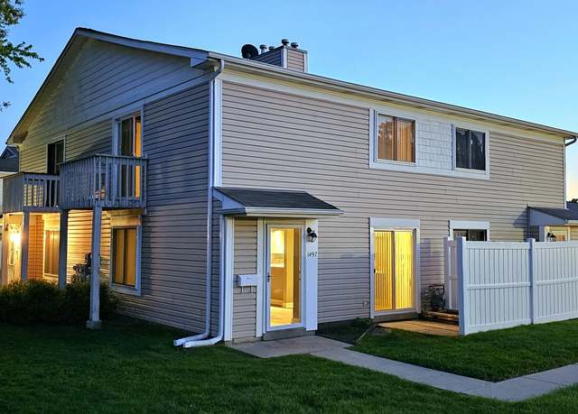 Property at 1497 Cornell Ct, Hoffman Estates, IL 60169, 2 beds, 1 bath