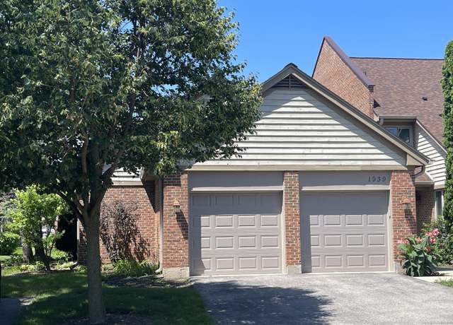 Property at 1939 Koehling Rd, Northbrook, IL 60062, 4 beds, 3 baths